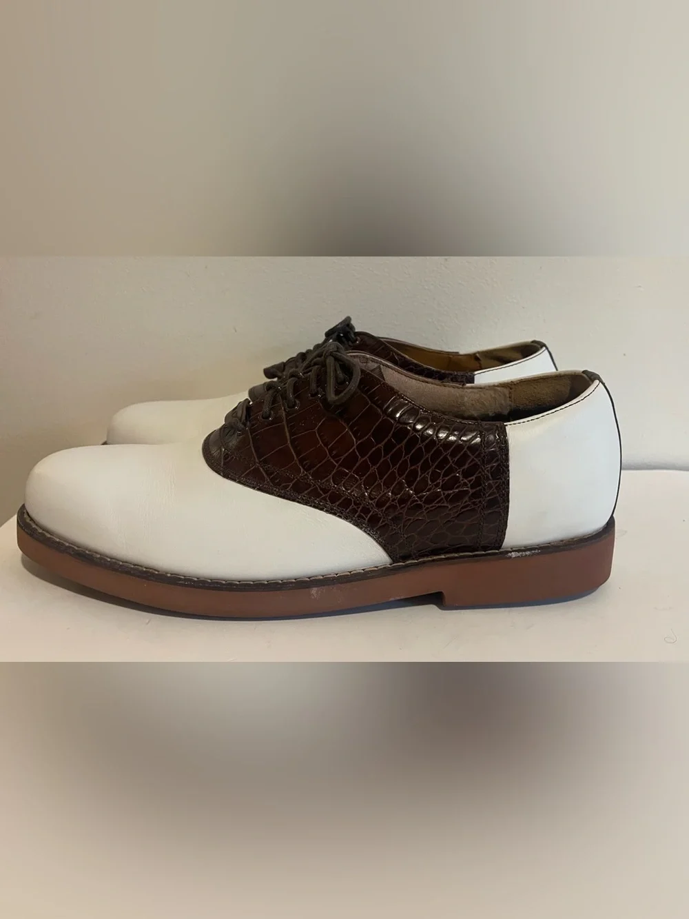Polo by Ralph Lauren White and Brown Two-Tone Oxford golf shoes